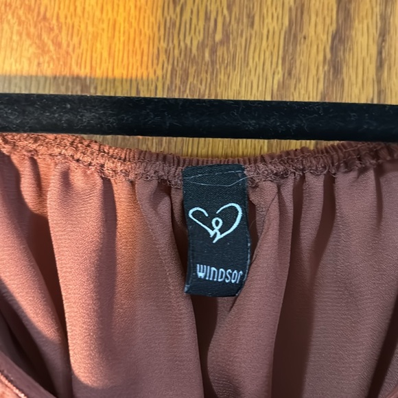 Windsor Crop tie top size small - Picture 2 of 3